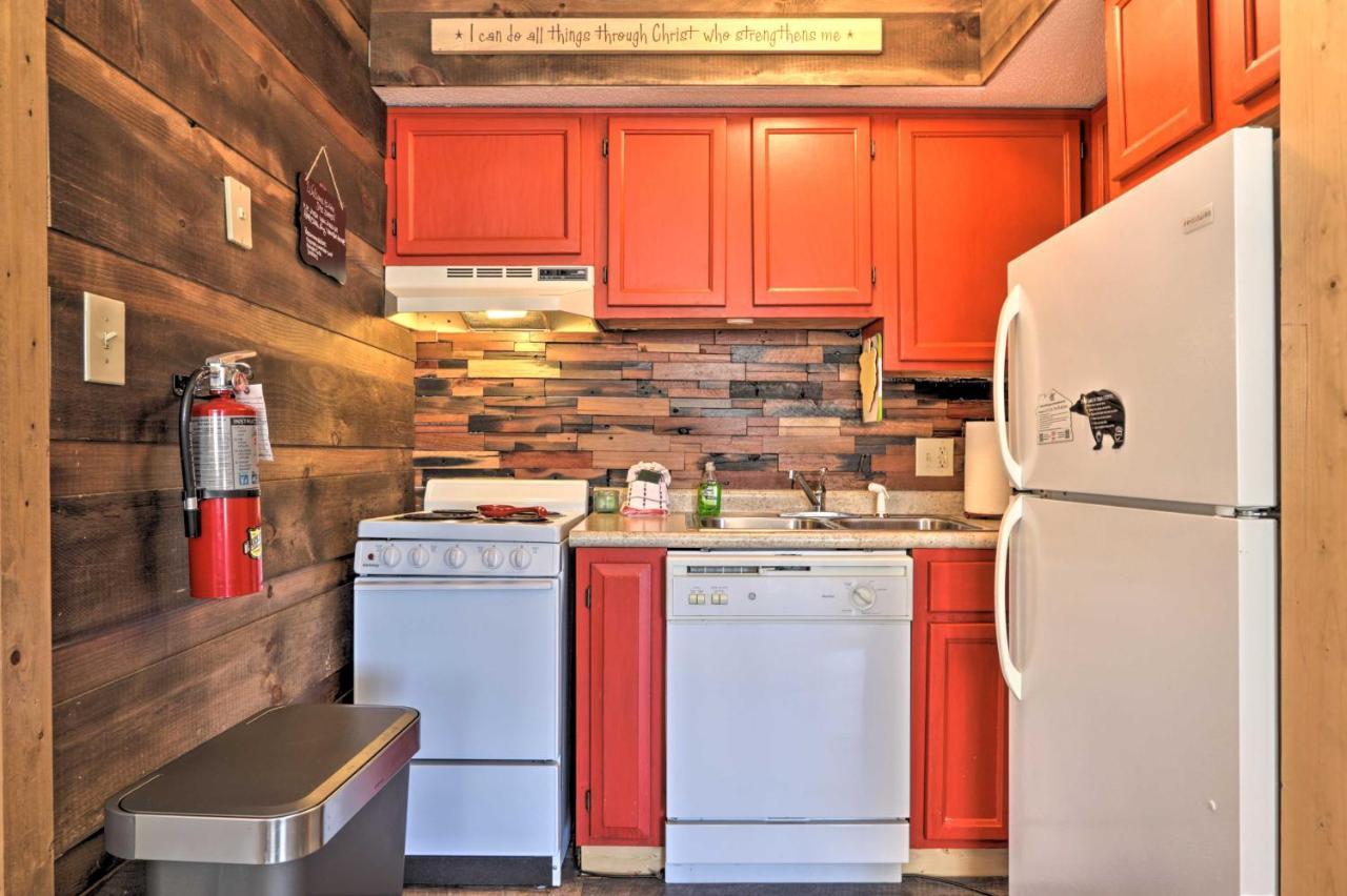 Unique Smokies Ski Shack With Mountain-Top View Gatlinburg Εξωτερικό φωτογραφία