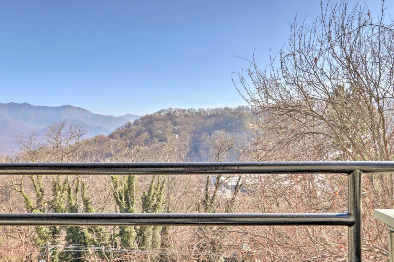 Unique Smokies Ski Shack With Mountain-Top View Gatlinburg Εξωτερικό φωτογραφία